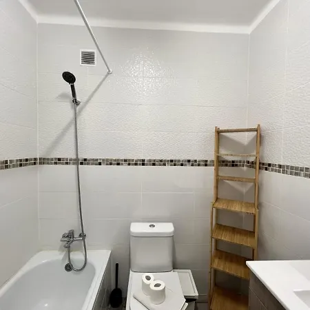 Downtown By Homing Apartment