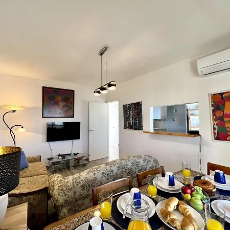 Apartment Downtown By Homing